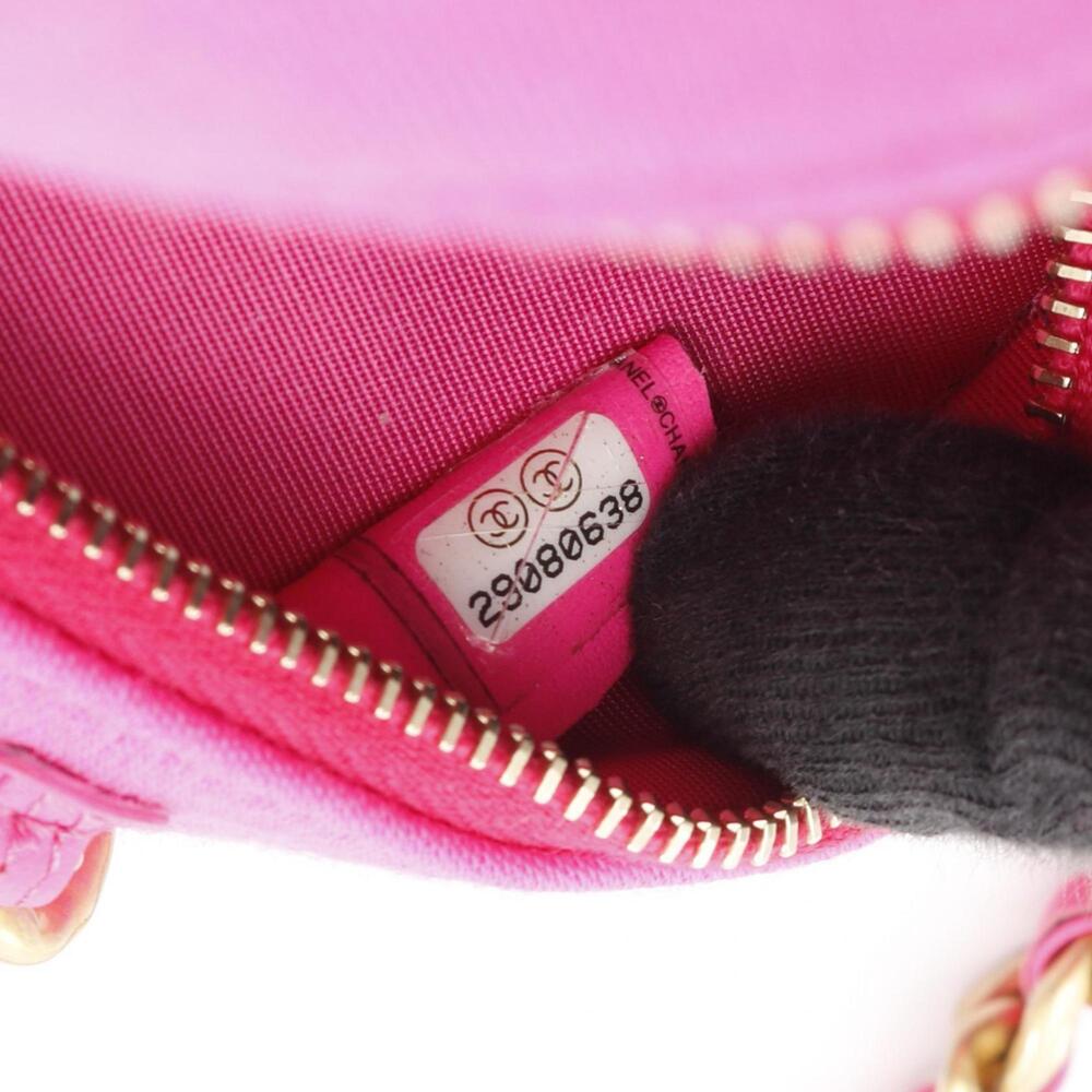 CHANEL Pink Logo Shoulder Bag - Picture 5 of 8